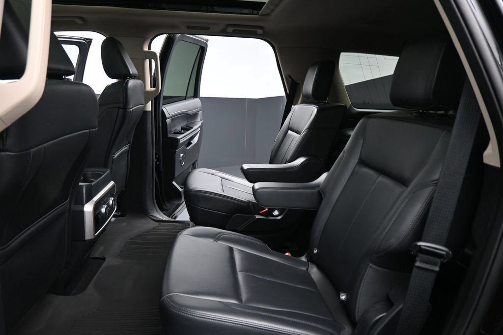 Certified 2024 Ford Expedition XLT AWD/4WD image 20
