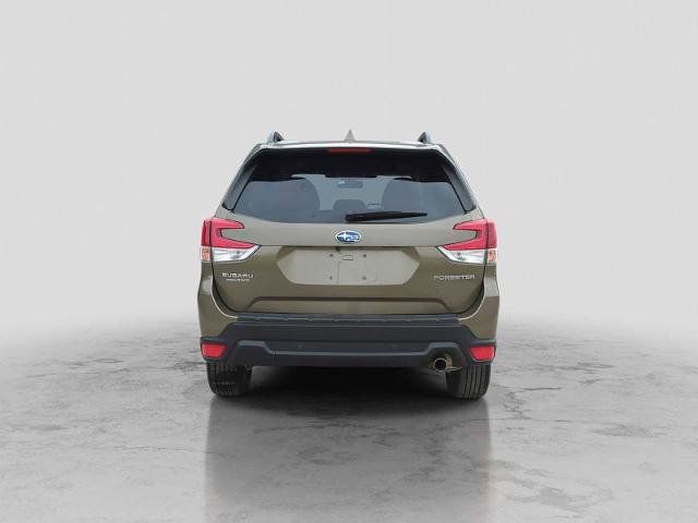 Used 2023 Subaru Forester Limited AWD/4WD image 5