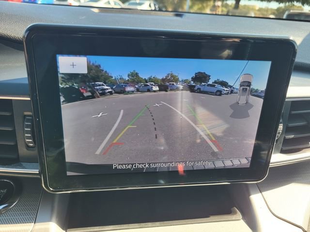 Certified 2022 Ford Explorer XLT w/ Equipment Group 202A image 21