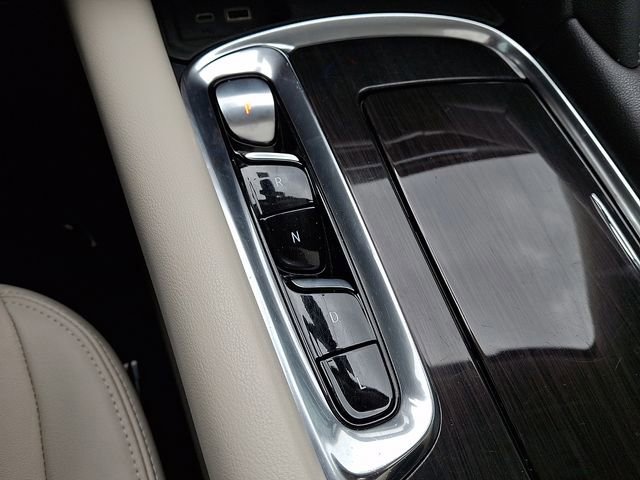 Used 2022 Buick Enclave Essence w/ Experience Buick Package image 16