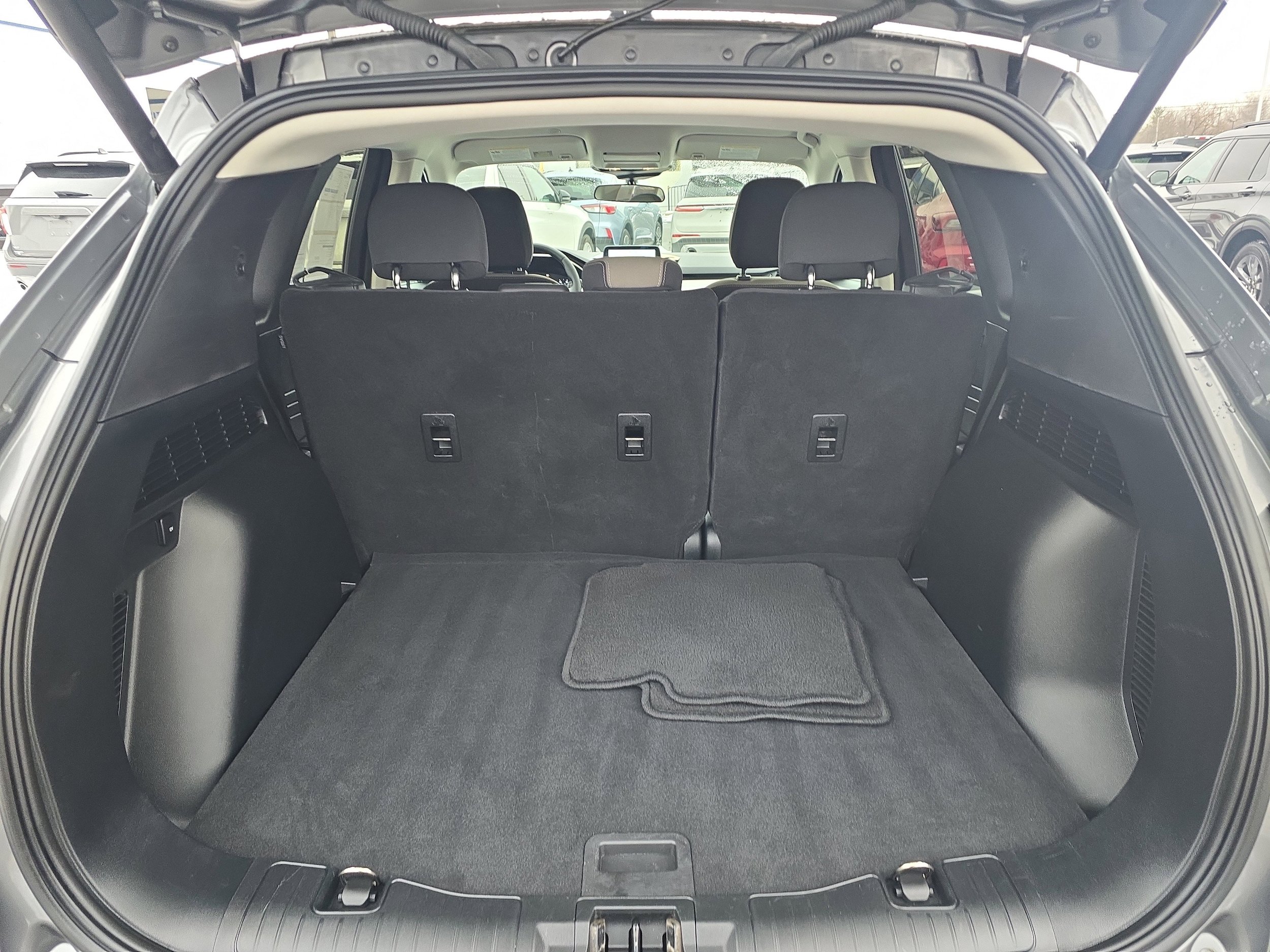 Certified 2022 Ford Escape SE w/ Convenience Package AWD/4WD image 9