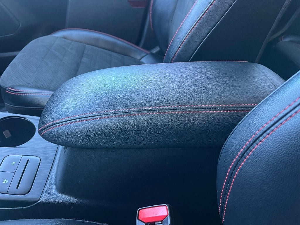 Certified 2022 Ford Escape SEL w/ SEL Stealth AWD Package image 34