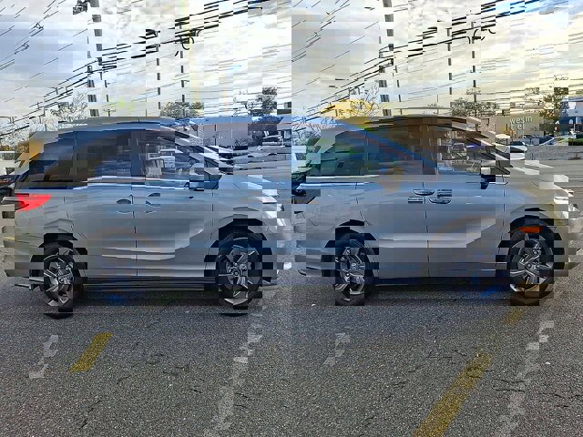 Used 2024 Honda Odyssey EX image 10