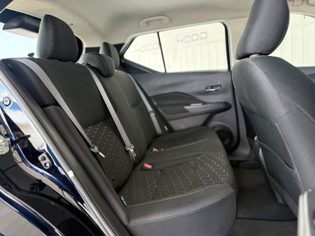 Used 2024 Nissan Kicks SV w/ Interior Electronics Package FWD image 9