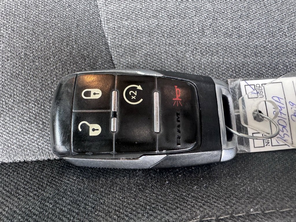 Used 2019 RAM 2500 Big Horn w/ Black Appearance Package image 40