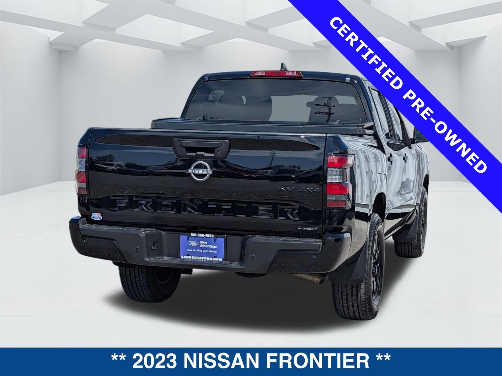 Used 2023 Nissan Frontier SV w/ Midnight Edition Package image 4