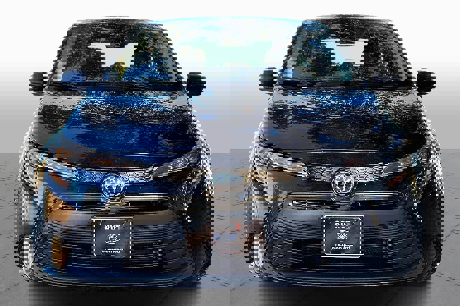 Used 2023 Toyota Corolla LE image 7