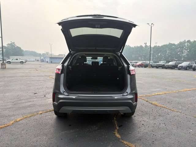 Certified 2024 Ford Edge SEL w/ Convenience Package AWD/4WD image 8