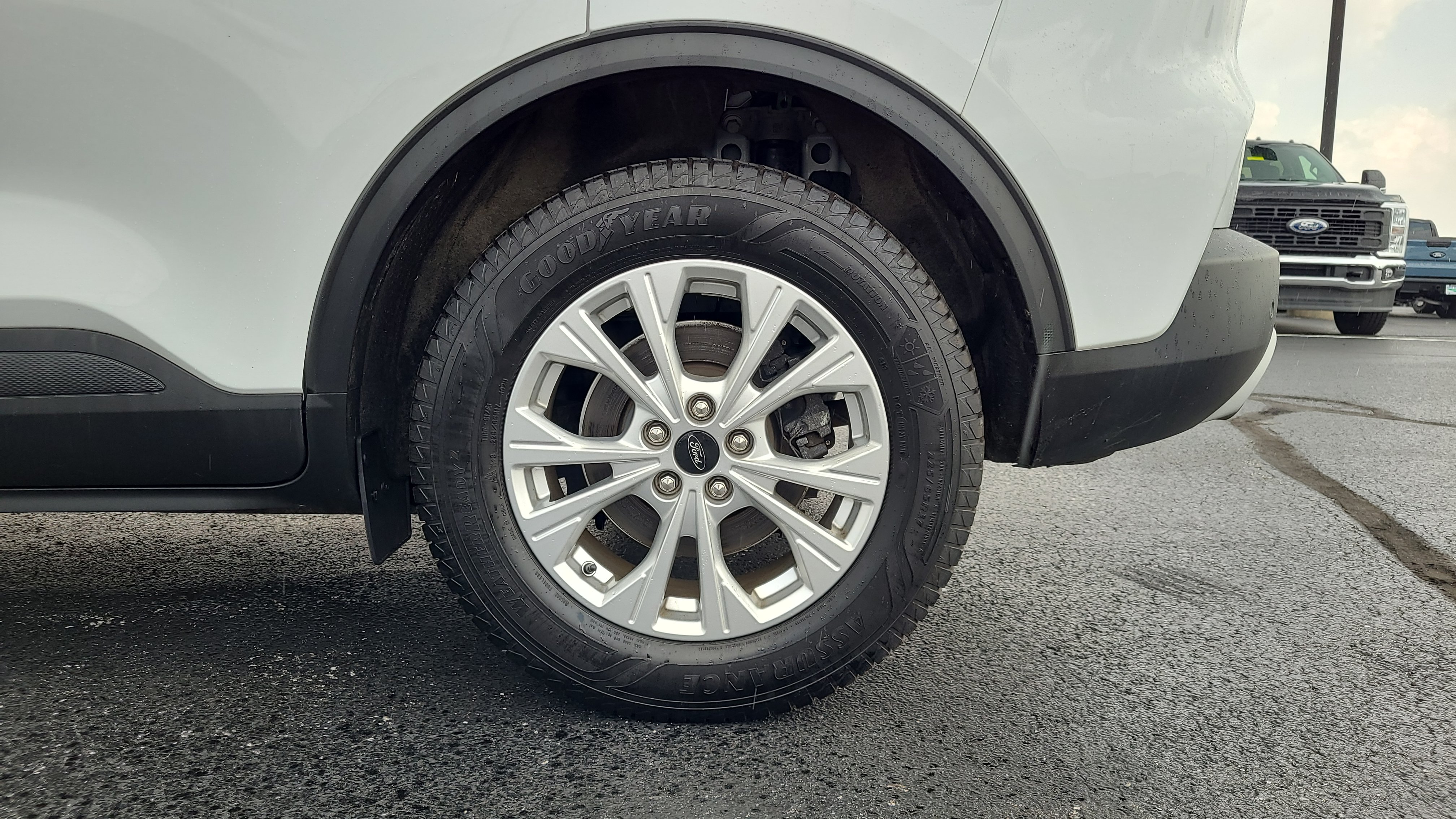 Certified 2023 Ford Escape Active FWD image 11