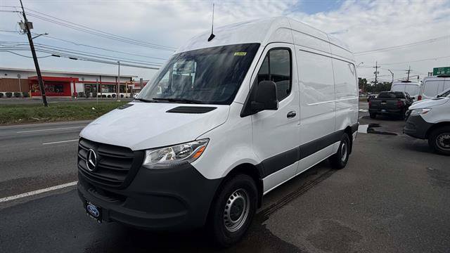 Used 2023 Mercedes-Benz Sprinter 2500 image 27
