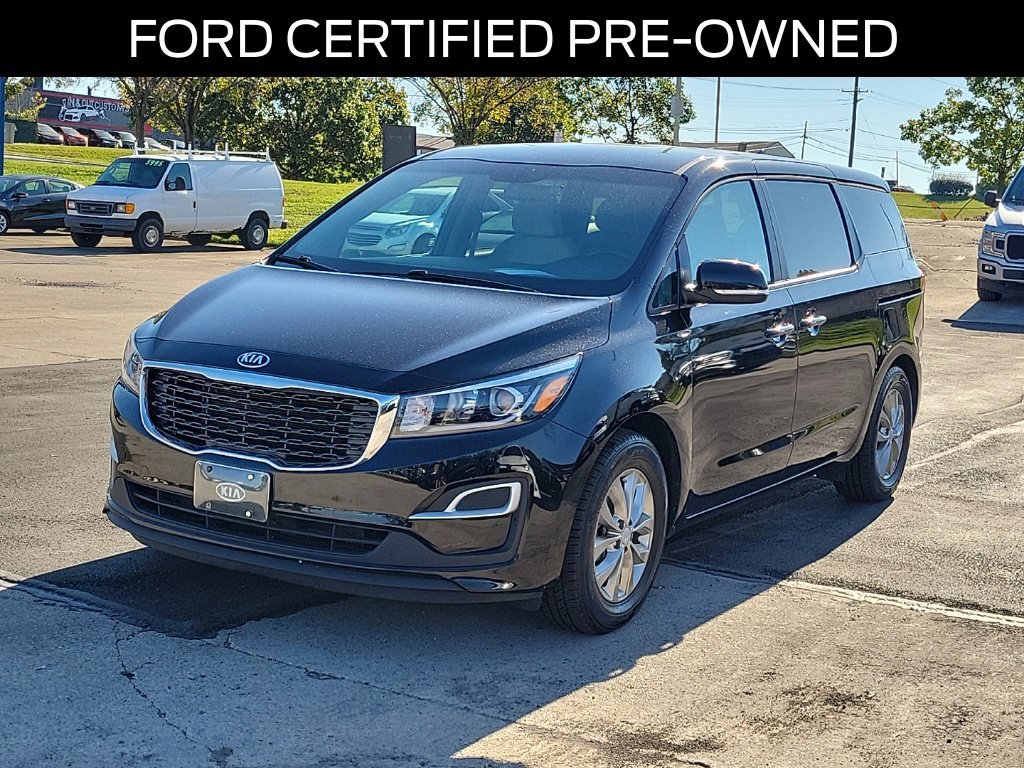 Used 2020 Kia Sedona LX FWD image 2
