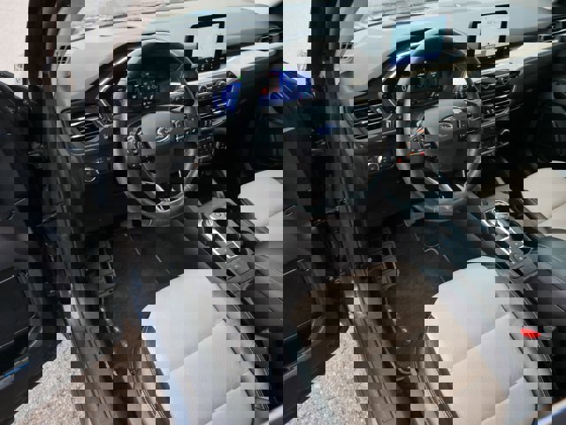 Certified 2022 Ford Escape Titanium w/ Titanium Elite Package image 15