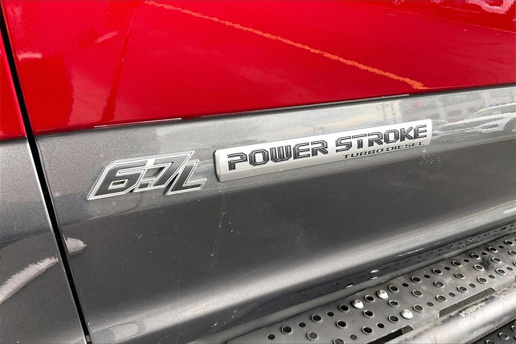 Certified 2017 Ford F250 Lariat w/ Lariat Ultimate Package image 31