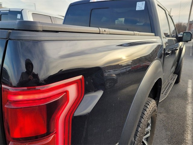 Certified 2019 Ford F150 Raptor w/ Equipment Group 802A Luxury image 6