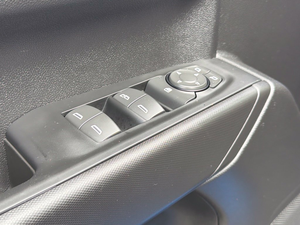 Used 2025 Chevrolet Silverado 1500 Custom RWD image 23