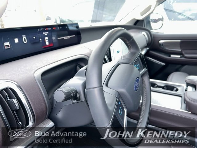 Certified 2025 Ford Expedition Max Platinum w/ Platinum Ultimate Package image 25