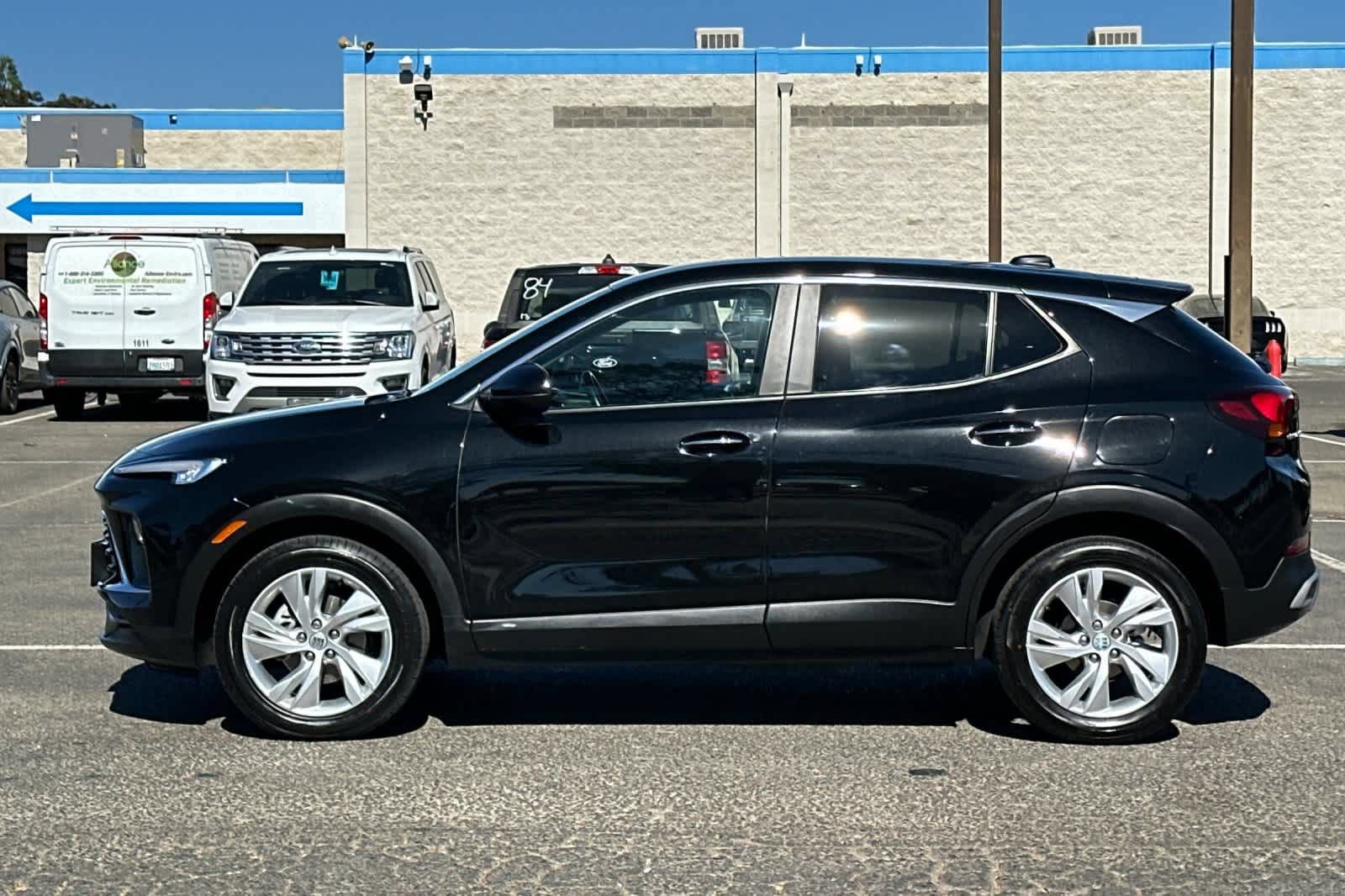 Used 2024 Buick Encore GX Preferred FWD image 6