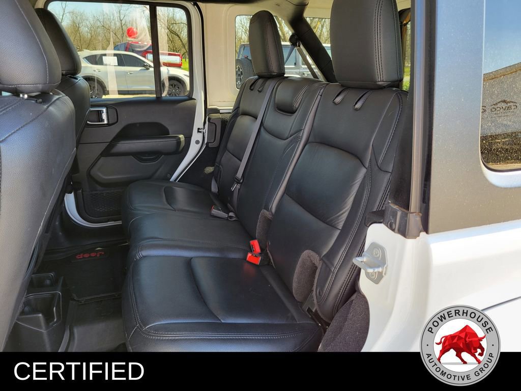 Used 2020 Jeep Wrangler Unlimited Sahara image 15