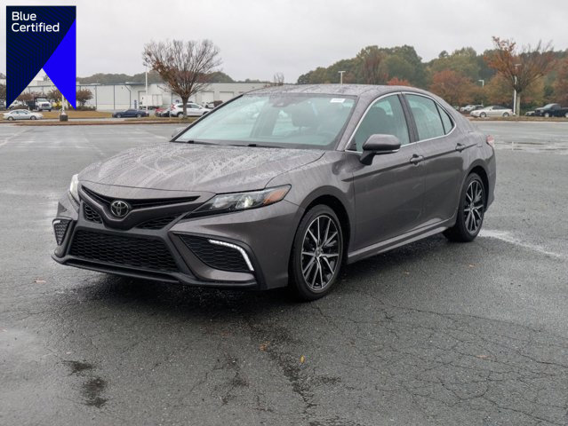 Used 2023 Toyota Camry SE image 1