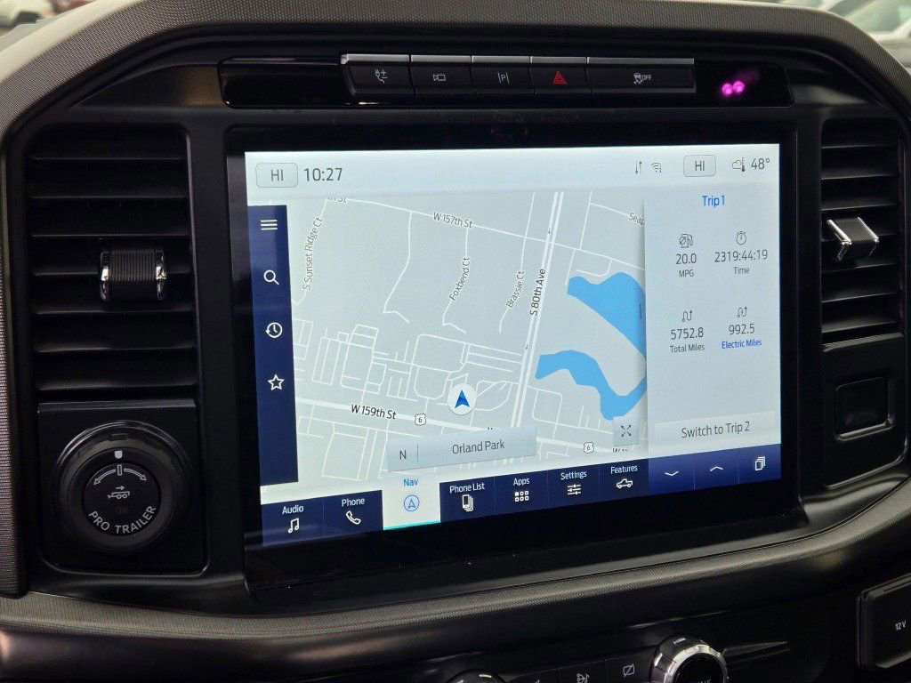 Certified 2022 Ford F150 Platinum w/ Equipment Group 701A High image 24