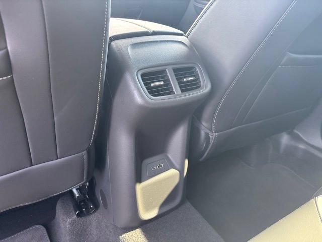 Used 2025 Buick Envision Sport Touring AWD/4WD image 32