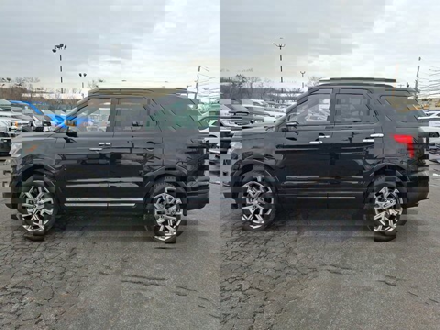Certified 2017 Ford Explorer Limited image 2