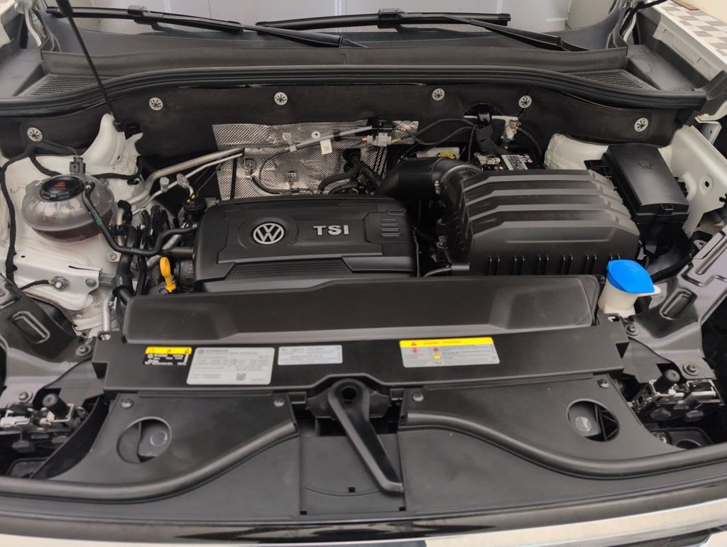 Used 2023 Volkswagen Atlas SEL AWD/4WD image 39
