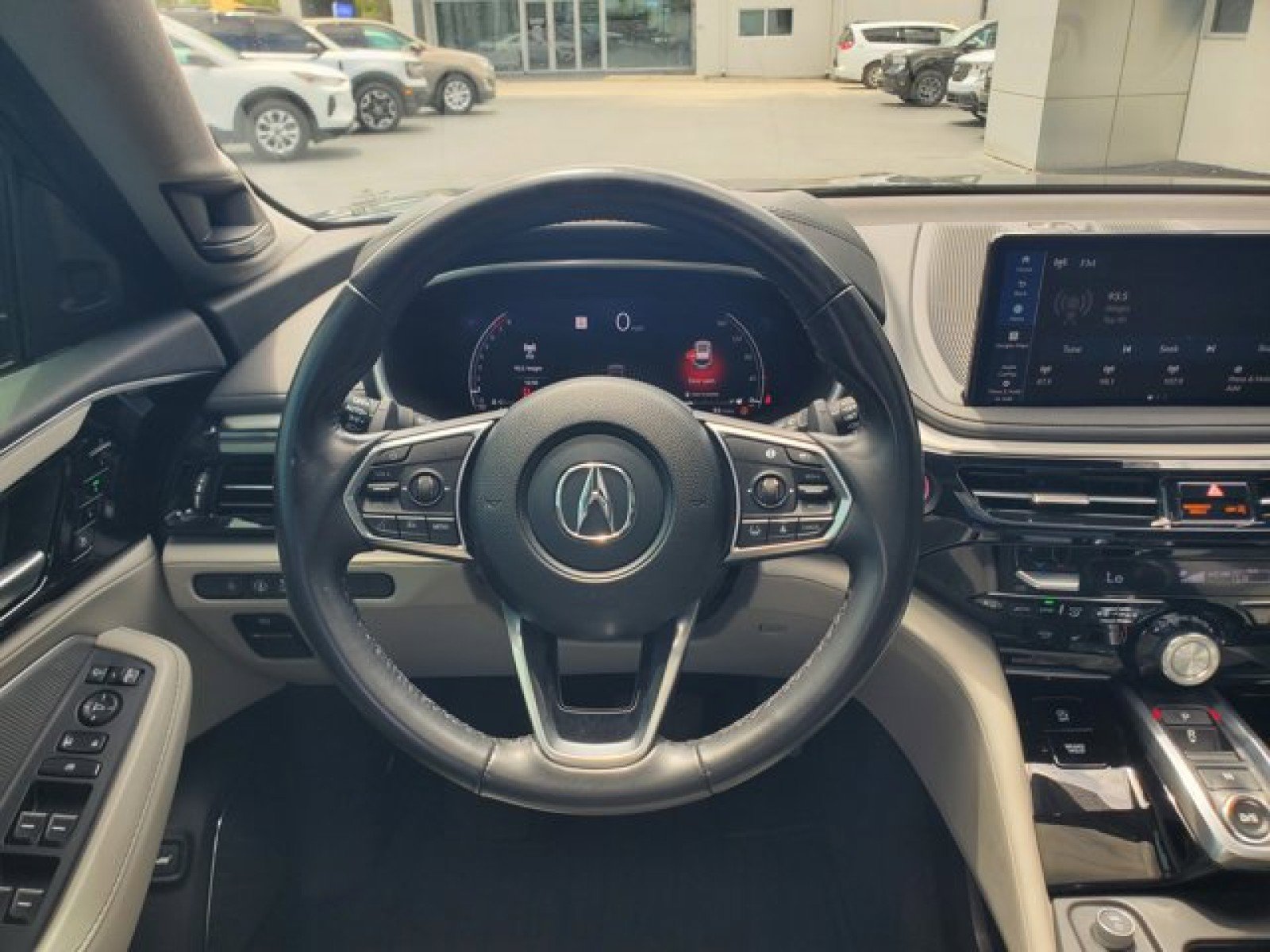 Used 2025 Acura MDX FWD w/ Technology Package image 18