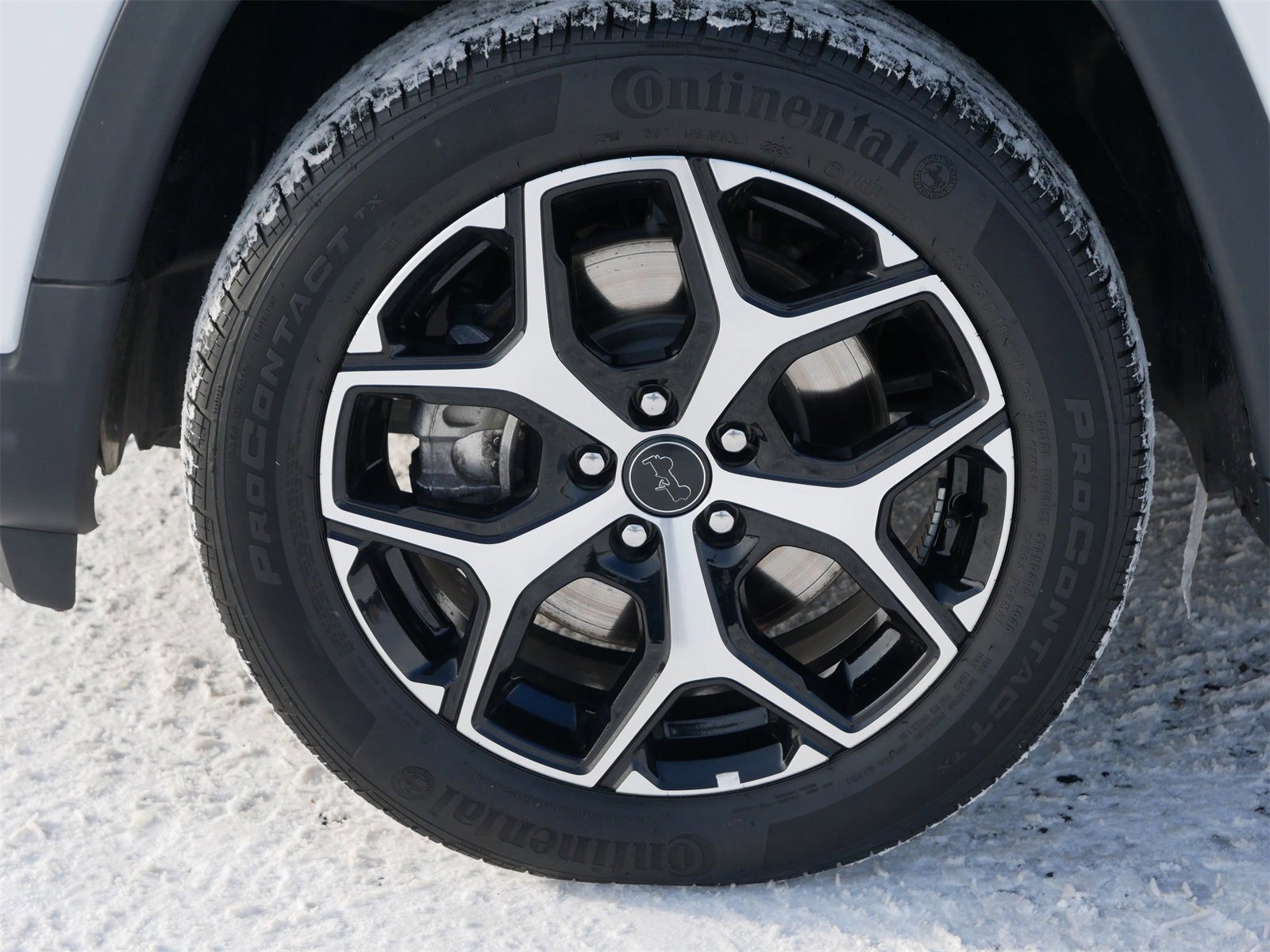 Used 2025 Jeep Compass Limited image 10