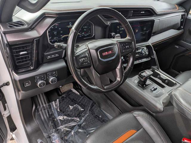 Used 2024 GMC Sierra 1500 AT4 w/ Technology Package AWD/4WD image 2