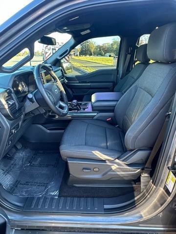 Certified 2022 Ford F150 XLT w/ XLT Black Appearance Package image 18