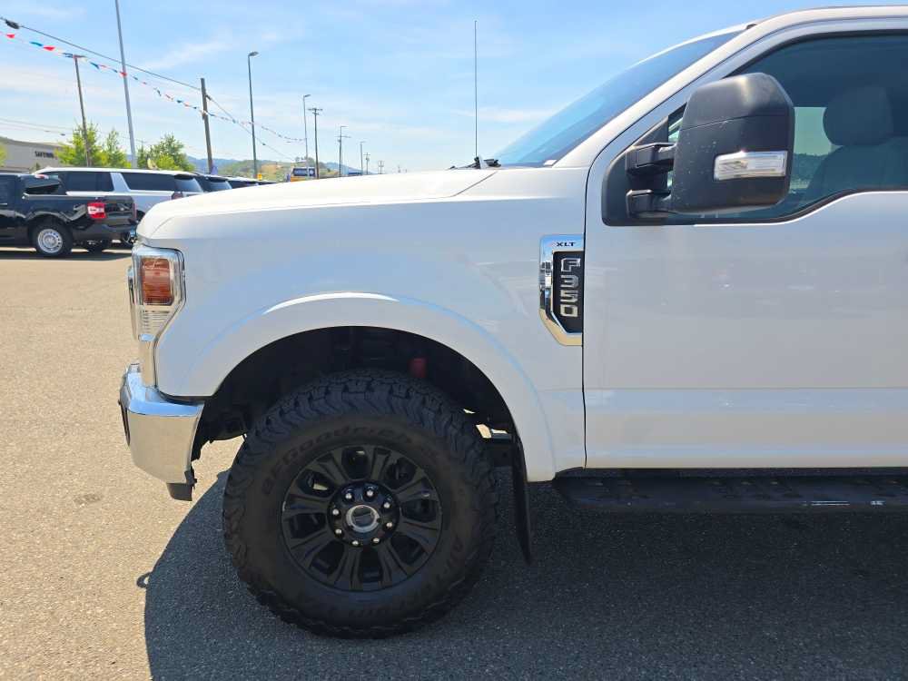 Certified 2020 Ford F350 XLT w/ Tremor Off-Road Package AWD/4WD image 18
