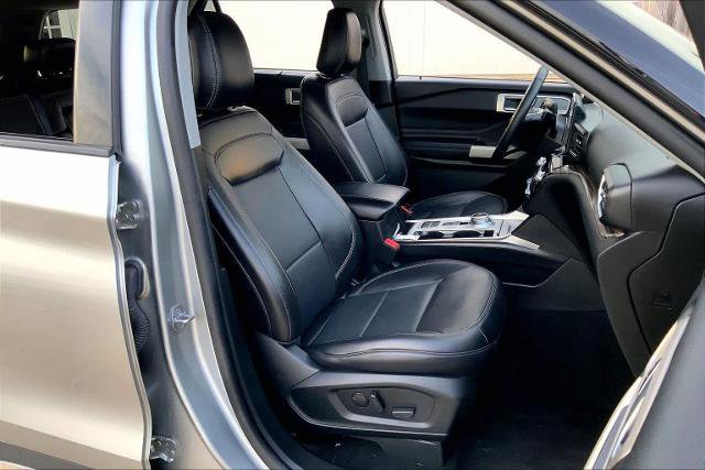 Certified 2024 Ford Explorer Limited image 12