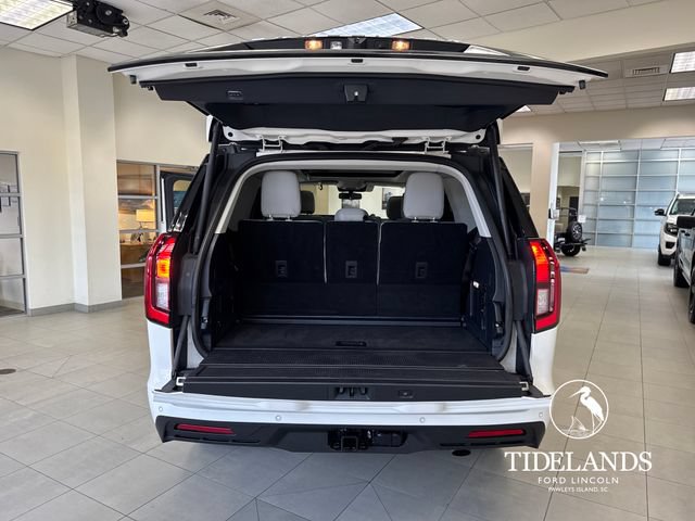Certified 2025 Ford Expedition Active RWD image 12