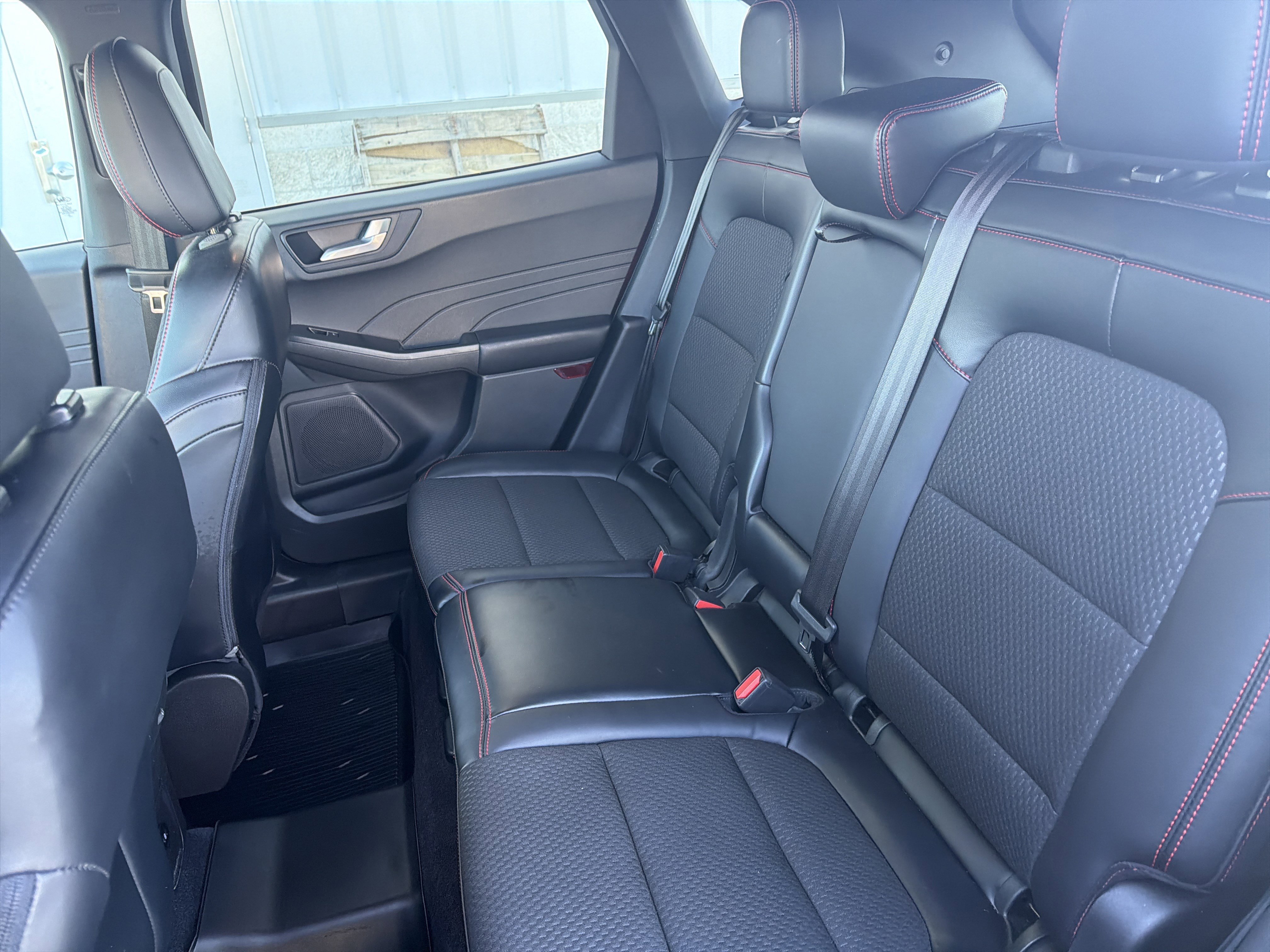 Certified 2023 Ford Escape ST-Line Elite image 31