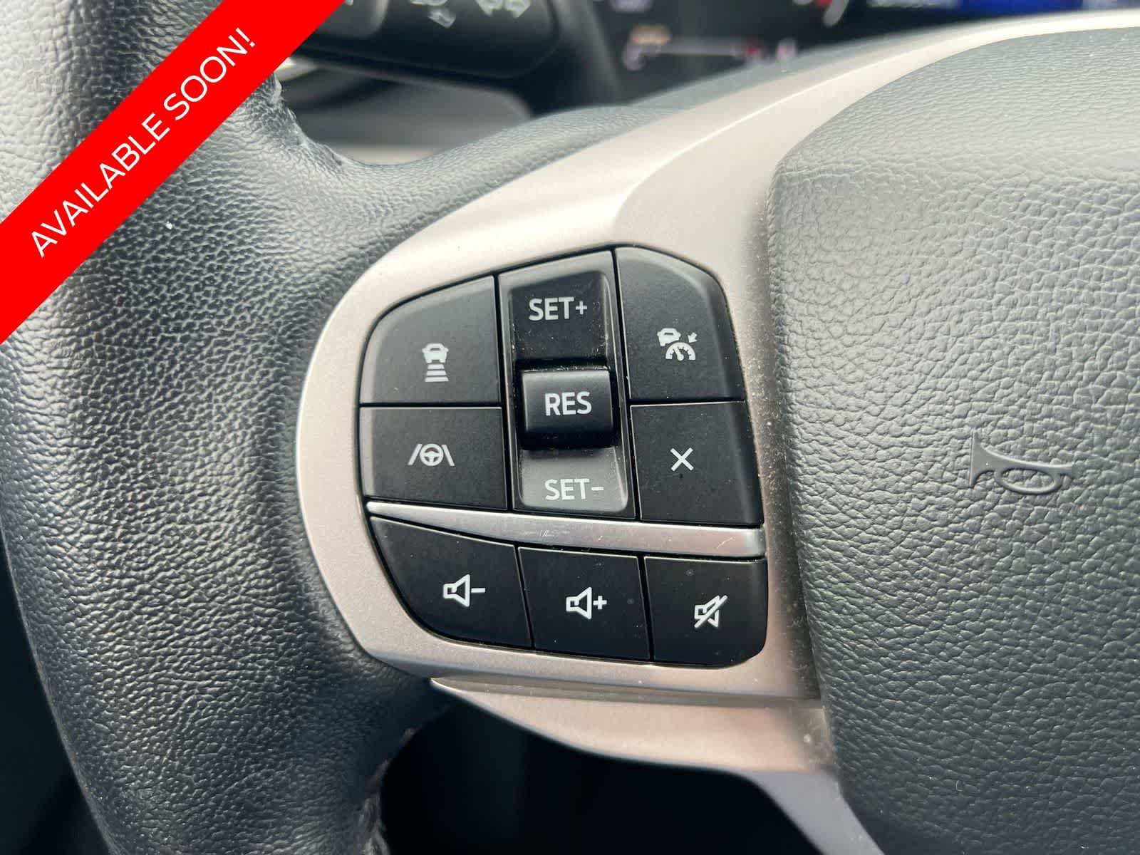 Certified 2022 Ford Explorer XLT w/ Equipment Group 202A AWD/4WD image 23