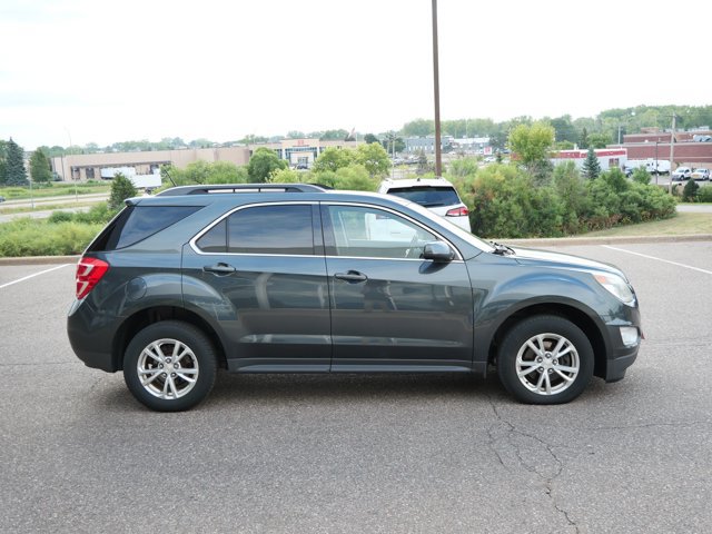 Used 2017 Chevrolet Equinox LT w/ Convenience Package FWD image 4