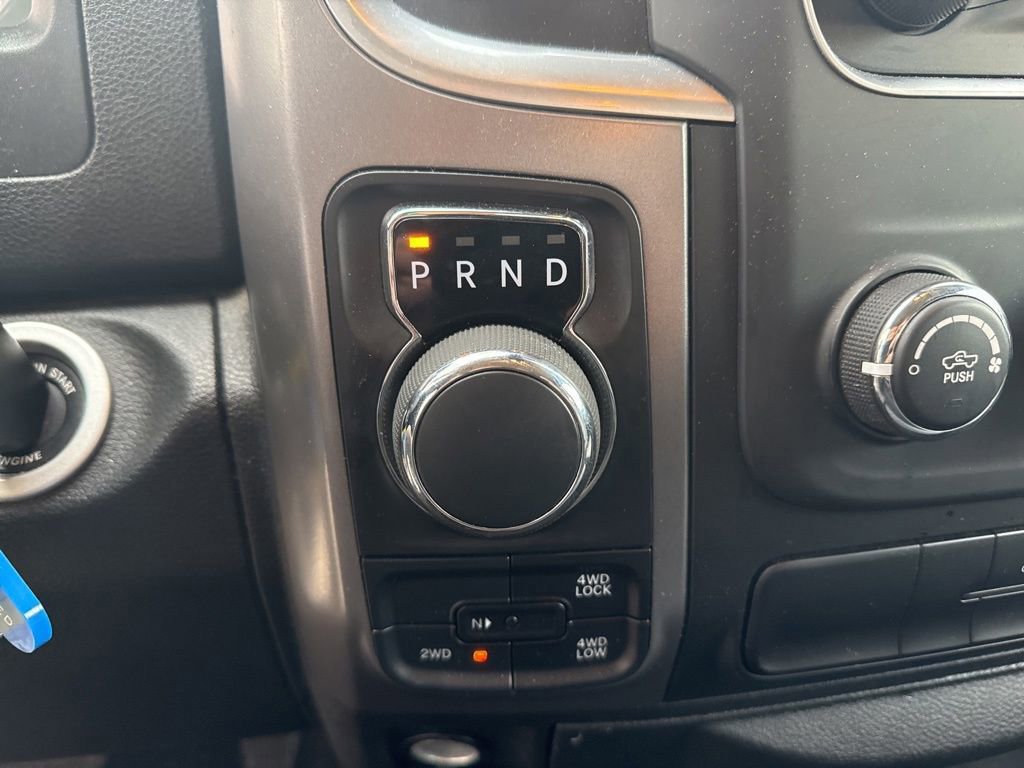 Used 2024 RAM 1500 Classic SLT image 28