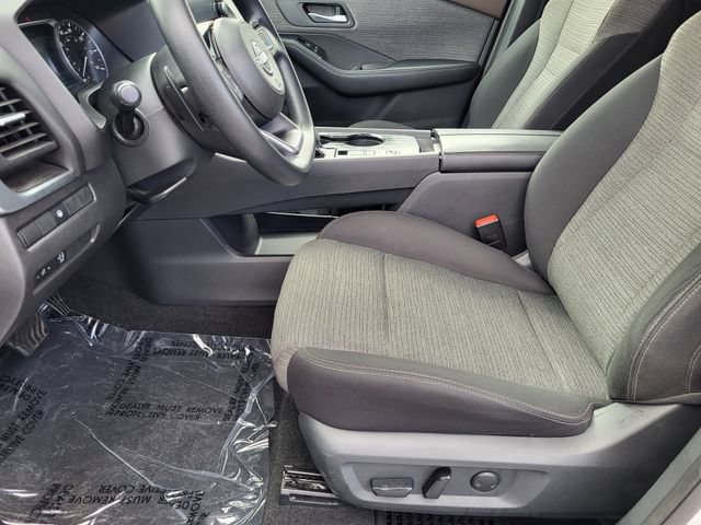 Used 2023 Nissan Rogue SV FWD image 14