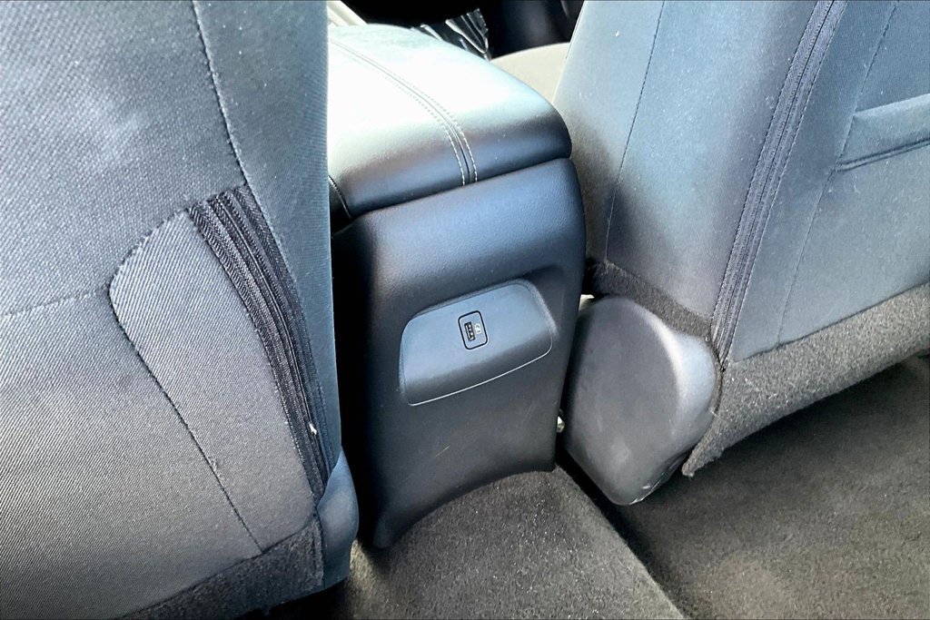 Used 2025 Nissan Sentra SV FWD image 12