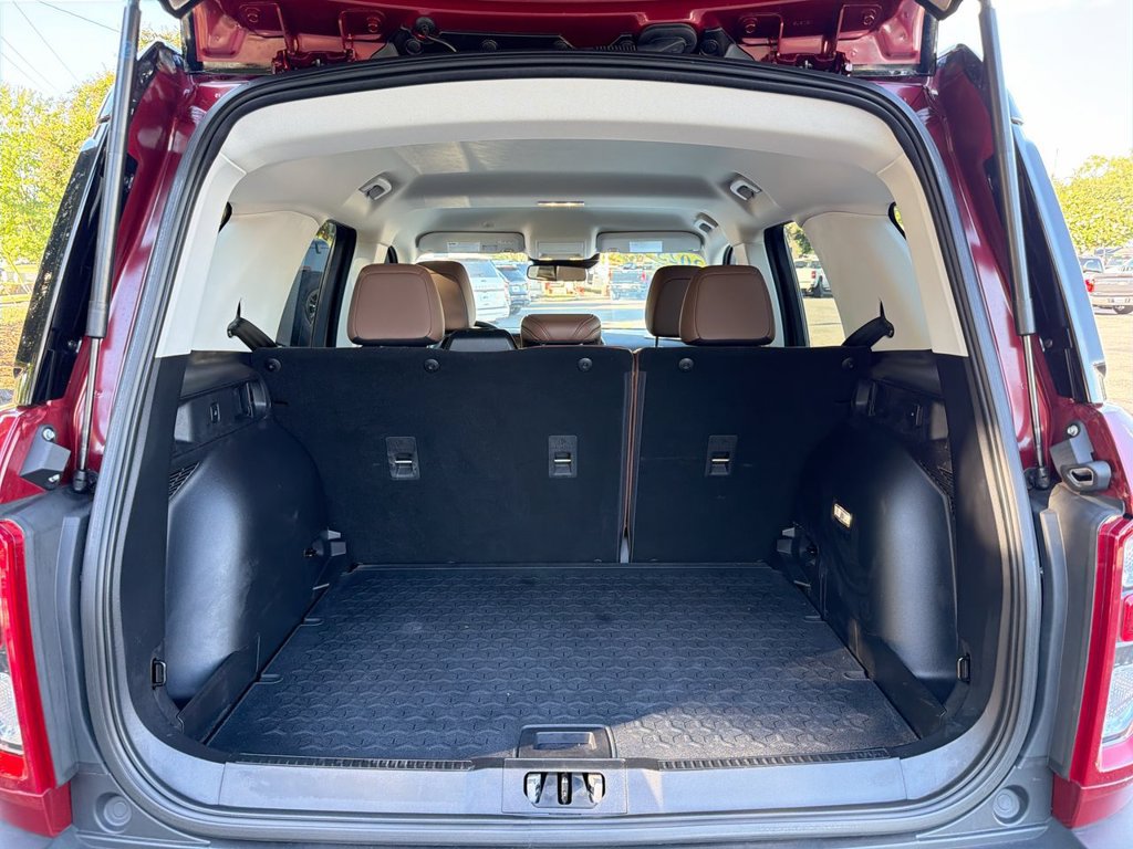 Certified 2025 Ford Bronco Sport Outer Banks w/ Outer Banks Tech Package+ AWD/4WD image 28