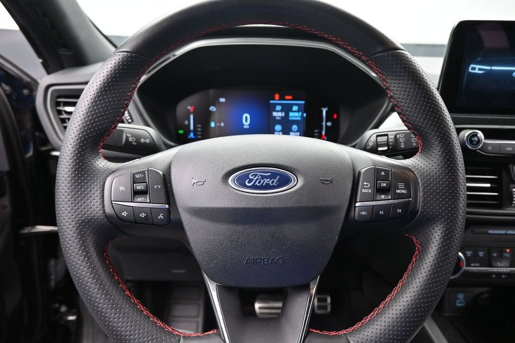 Certified 2023 Ford Escape ST-Line w/ Equipment Group 301A FWD image 15