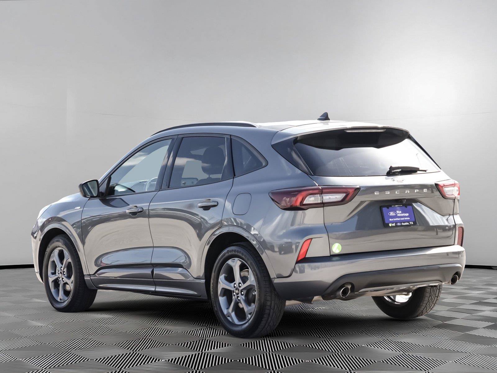 Certified 2023 Ford Escape ST-Line FWD image 6