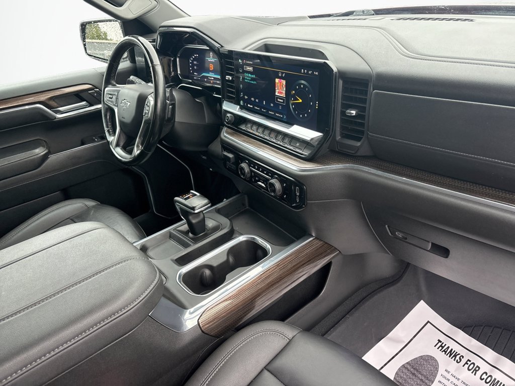 Used 2024 Chevrolet Silverado 1500 RST AWD/4WD image 14