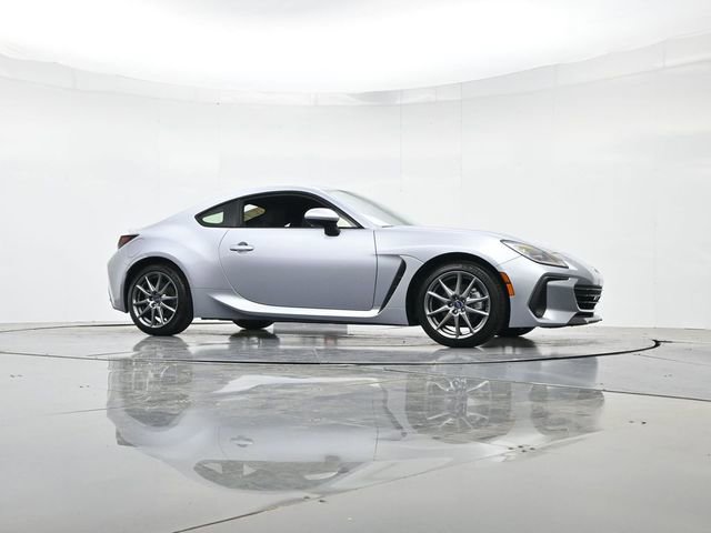 Used 2025 Subaru BRZ Premium RWD image 30