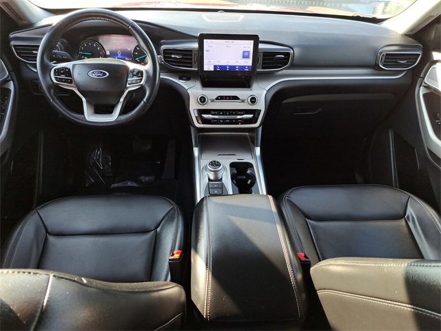 Certified 2023 Ford Explorer XLT w/ Equipment Group 202A image 10