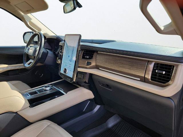 Certified 2023 Ford Expedition Limited RWD image 24