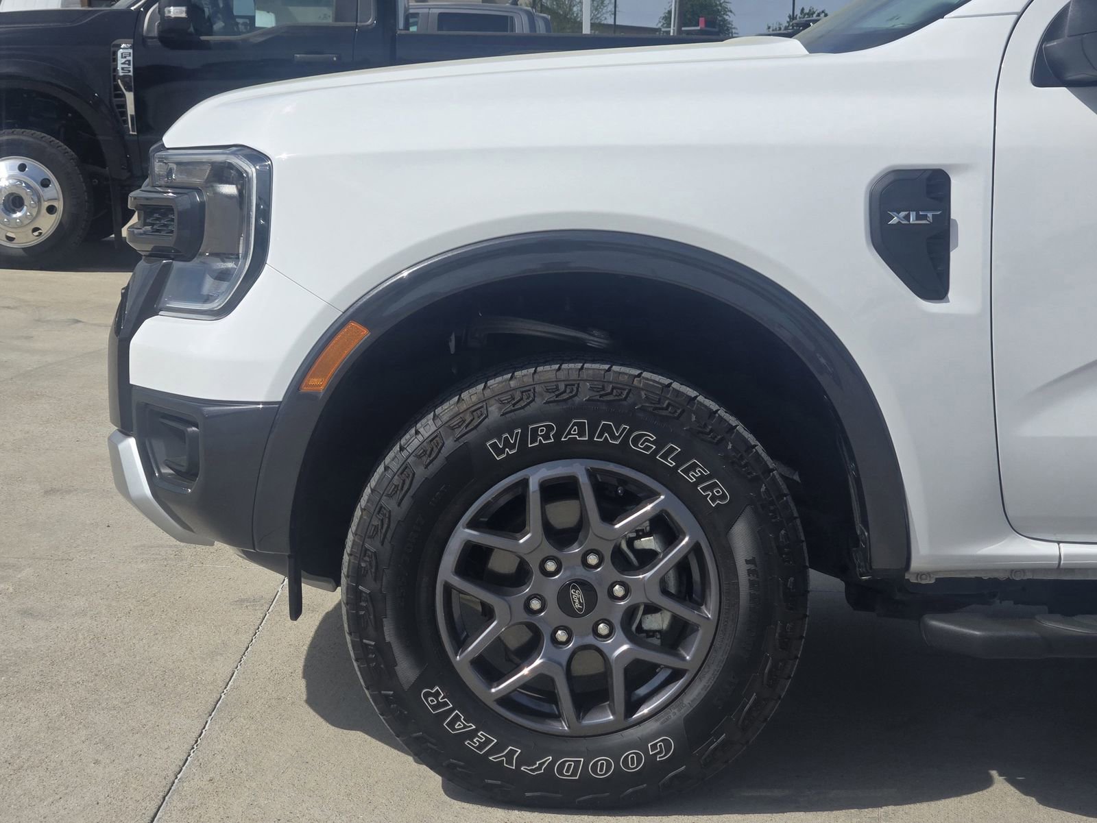 Certified 2024 Ford Ranger XLT w/ FX4 Off-Road Package image 9