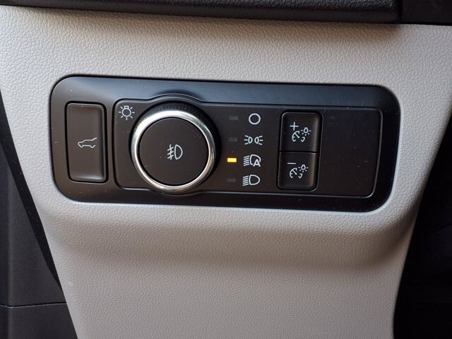 Certified 2024 Ford Escape Platinum AWD/4WD image 18