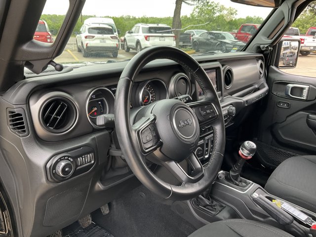 Used 2021 Jeep Wrangler Sport AWD/4WD image 6